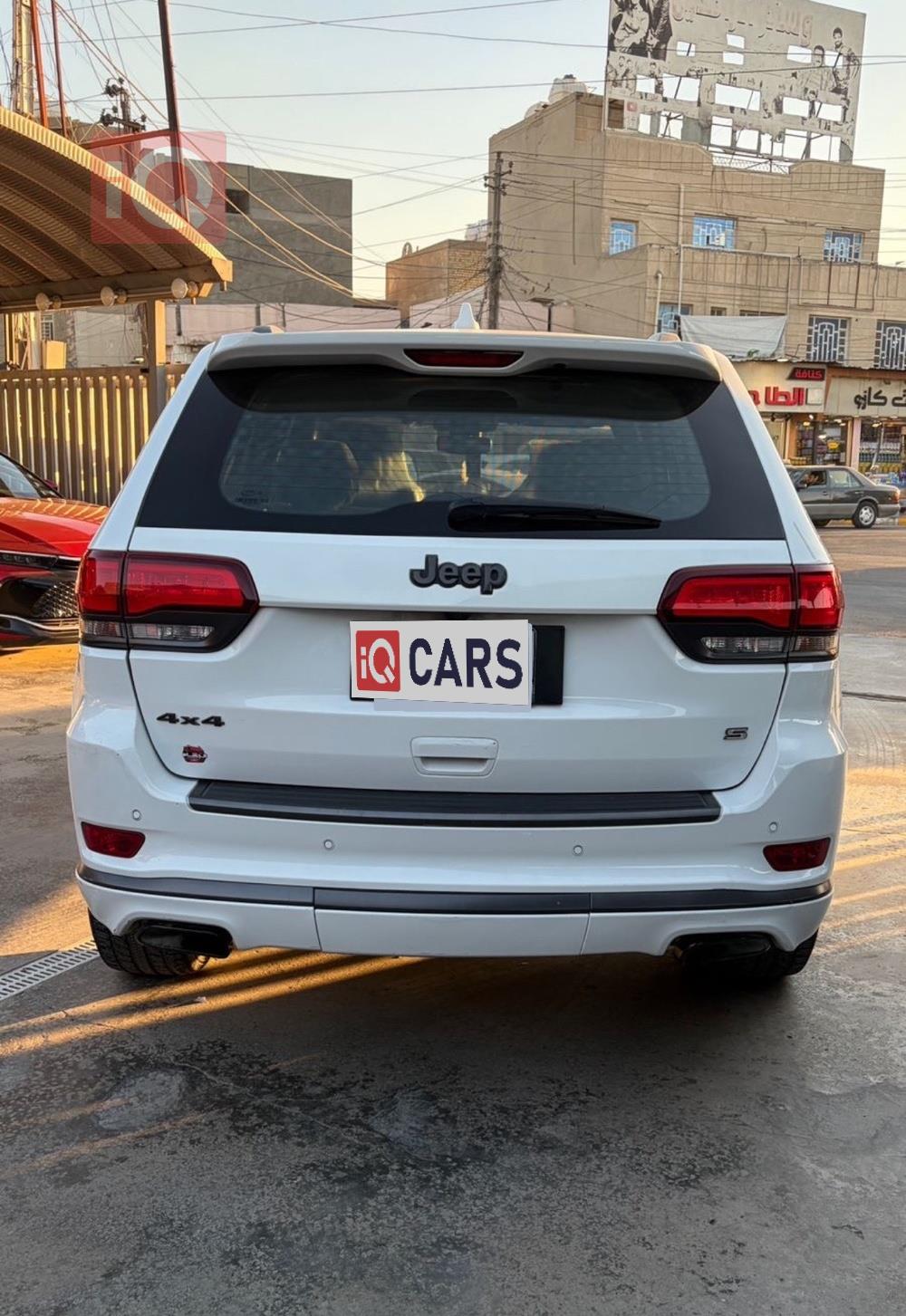 جيب جراند شيروكي